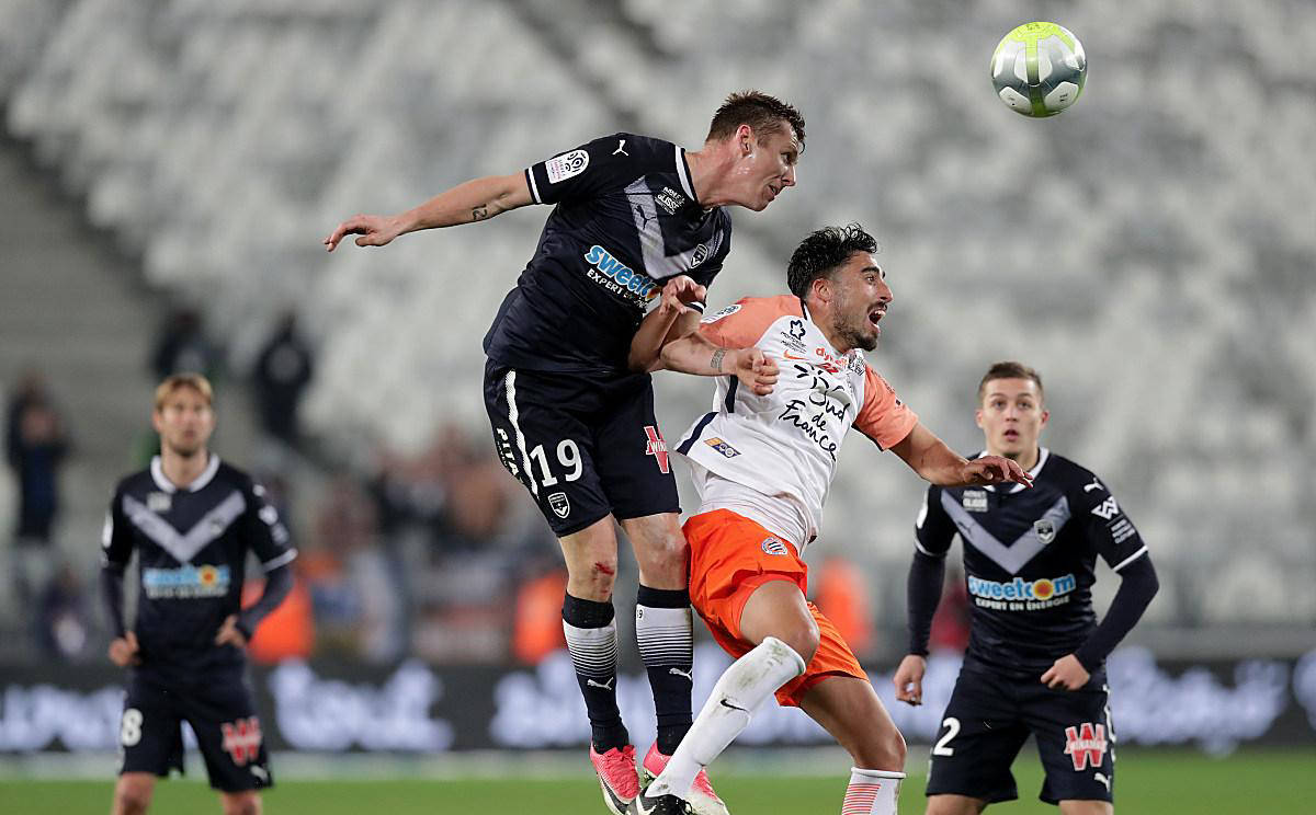 包含蒙彼利埃客场战胜，稳健表现让人印象深刻的词条